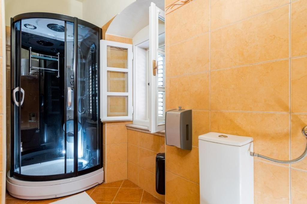 Rooms Miron - Adults Only Sumartin Rum bild