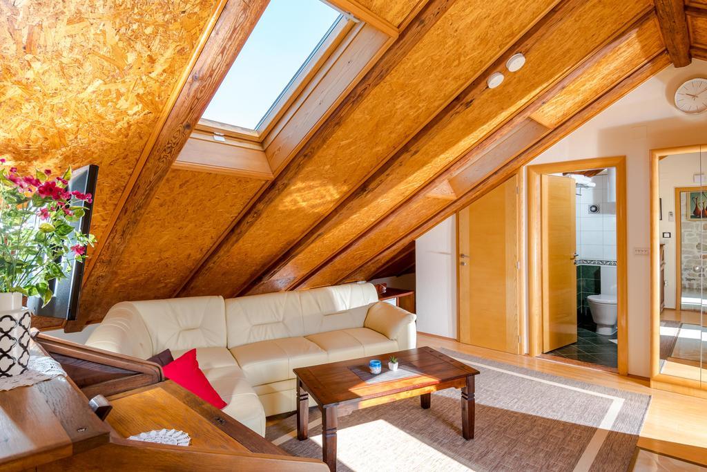 Rooms Miron - Adults Only Sumartin Exteriör bild
