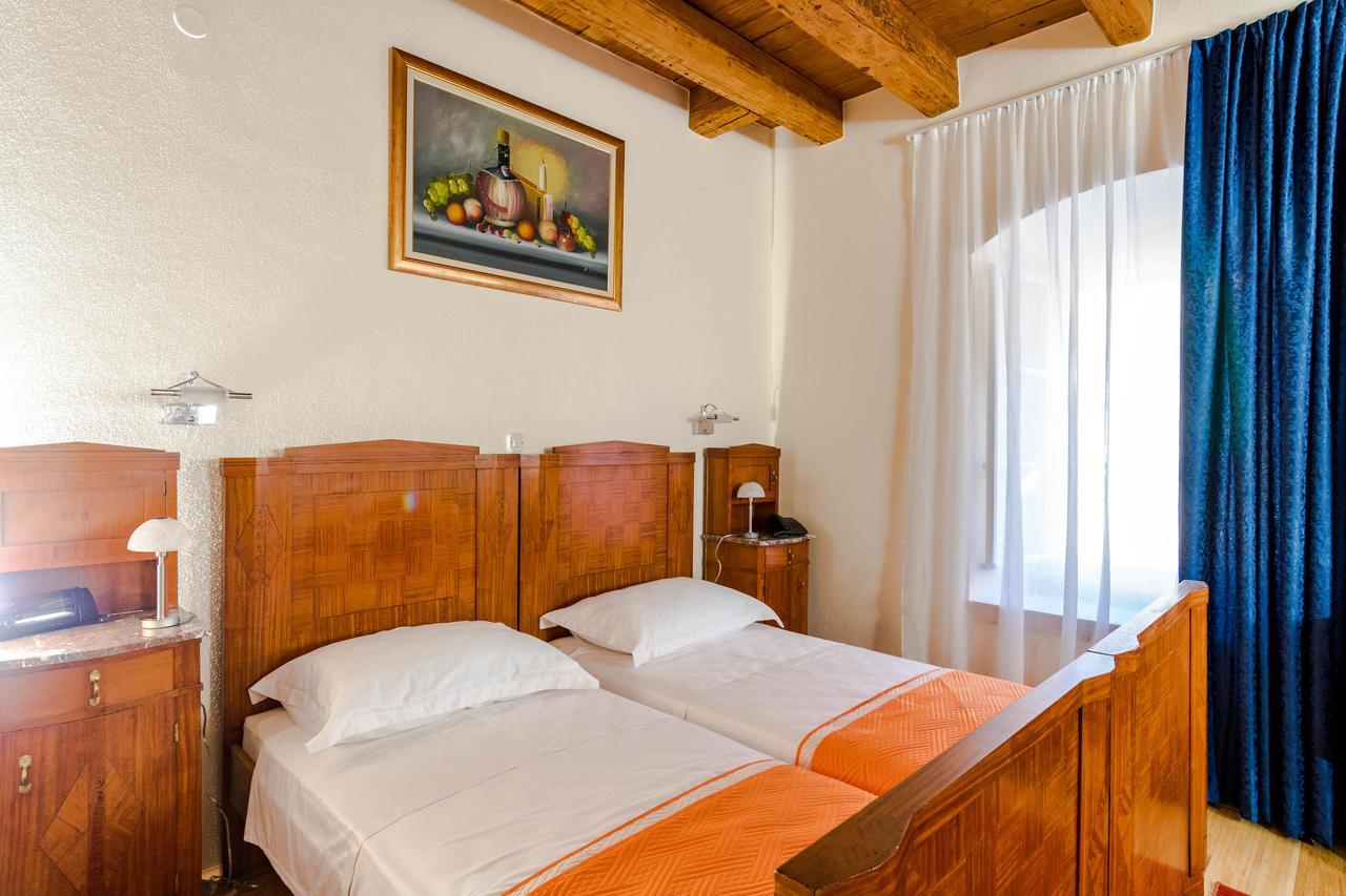 Rooms Miron - Adults Only Sumartin Rum bild